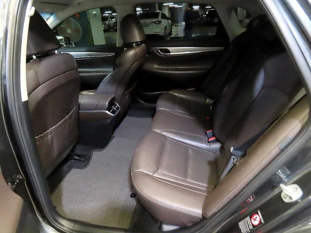Hyundai Grandeur — photo 07