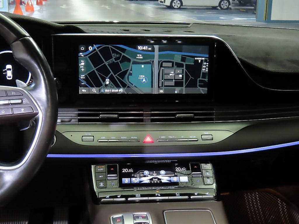Hyundai Grandeur — photo 11