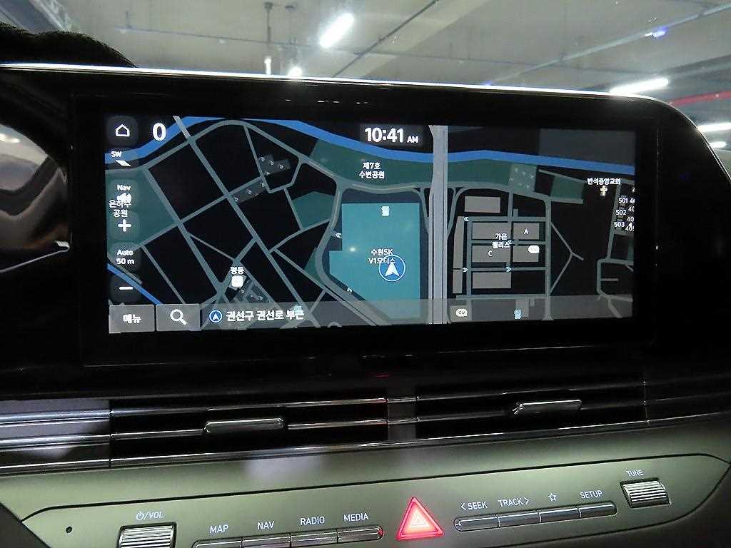 Hyundai Grandeur — photo 14