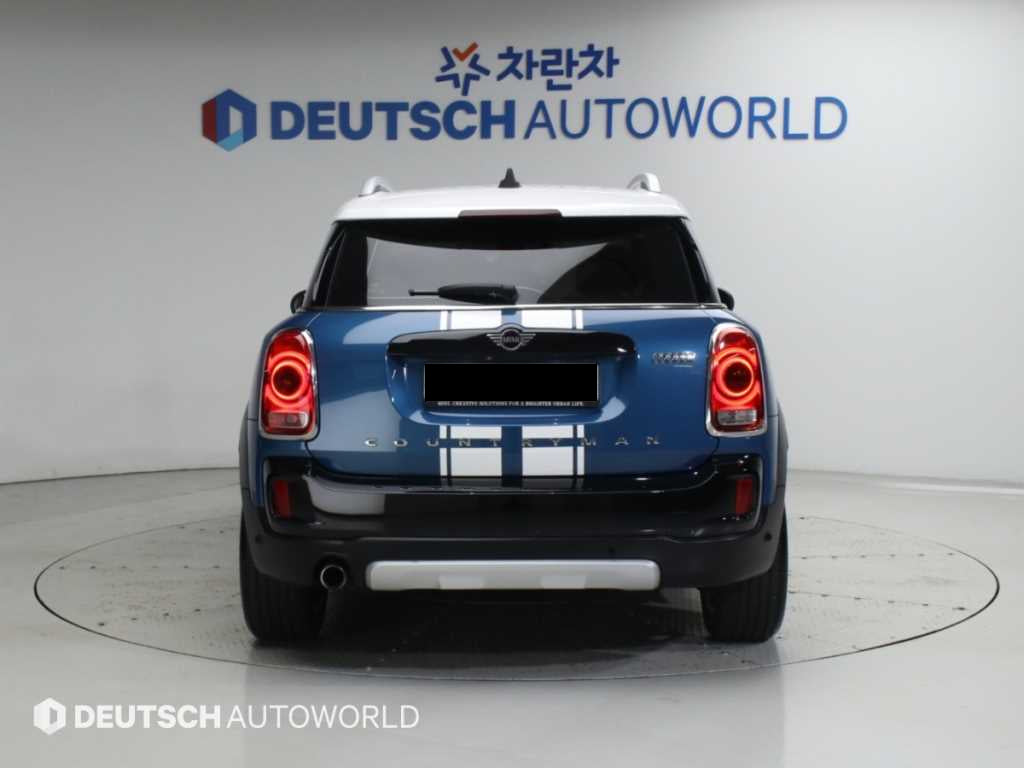 Mini Countryman — photo 03