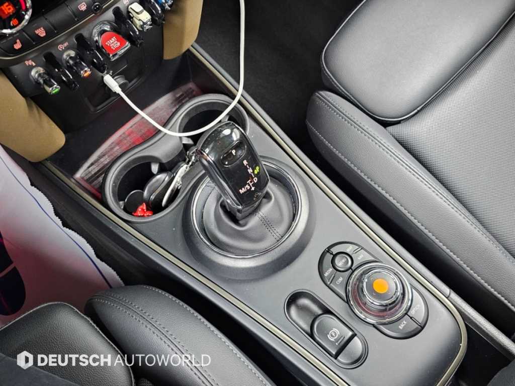 Mini Countryman — photo 09
