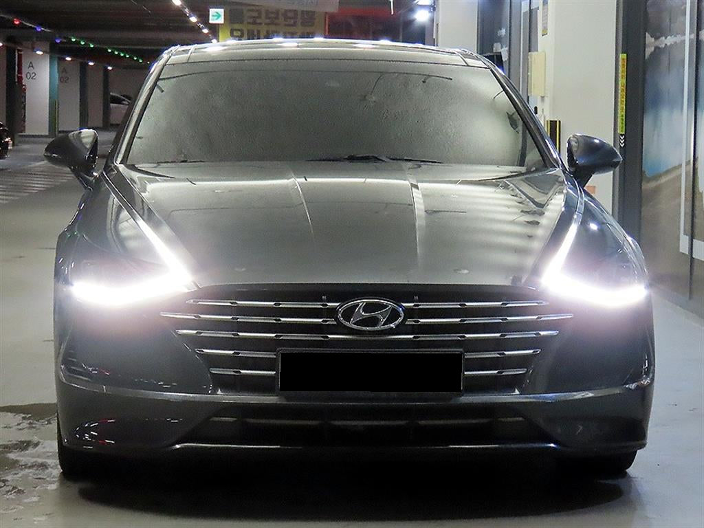 Hyundai Sonata — photo 02