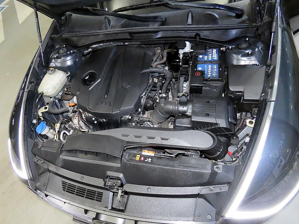 Hyundai Sonata — photo 19