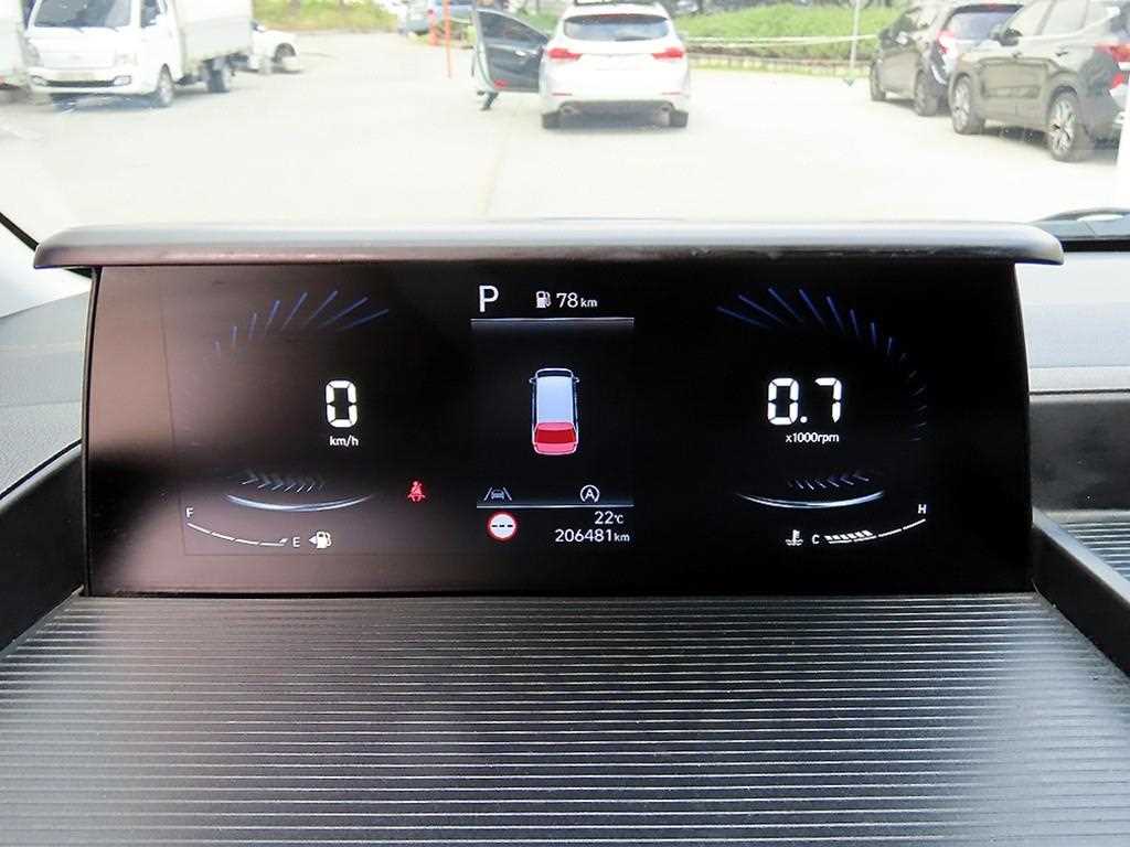 Hyundai Staria — photo 09