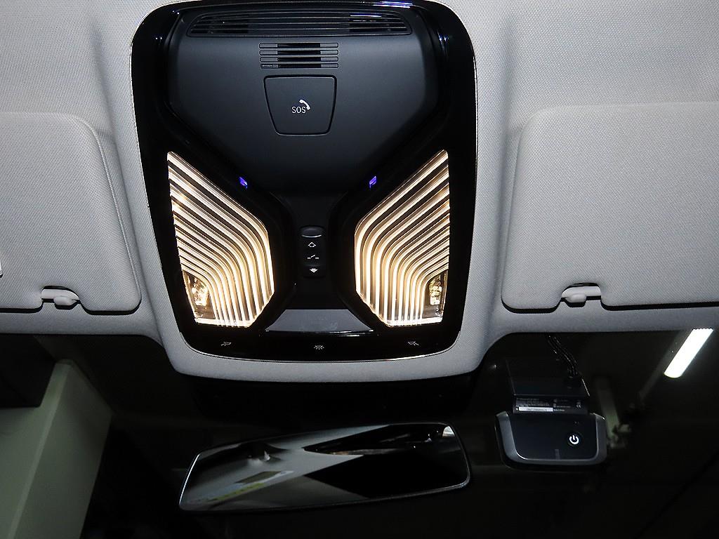 BMW 5-Series — photo 14