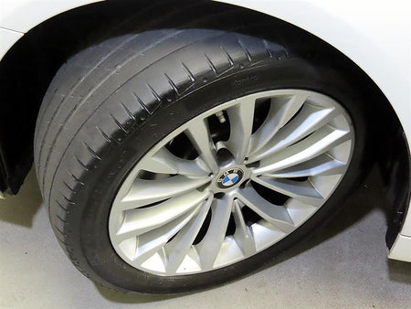 BMW 5-Series — photo 20