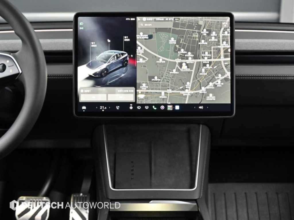 Tesla Model Y — photo 13