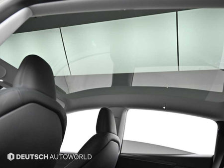 Tesla Model Y — photo 17