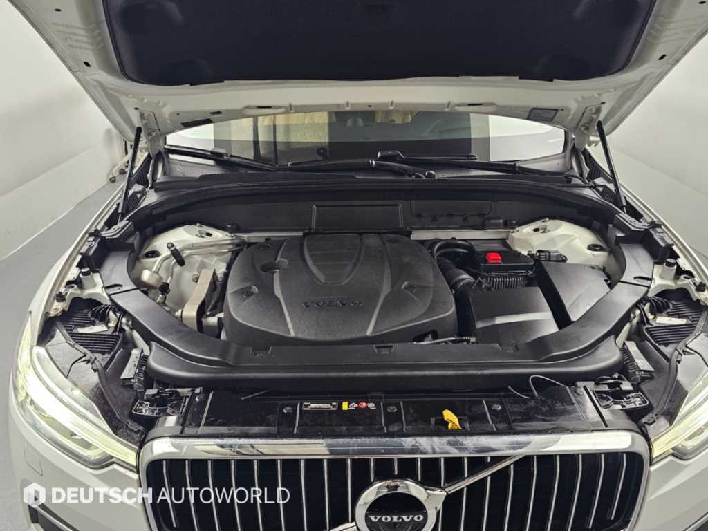 Volvo XC60 — photo 06
