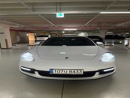 Porsche Panamera — photo 01