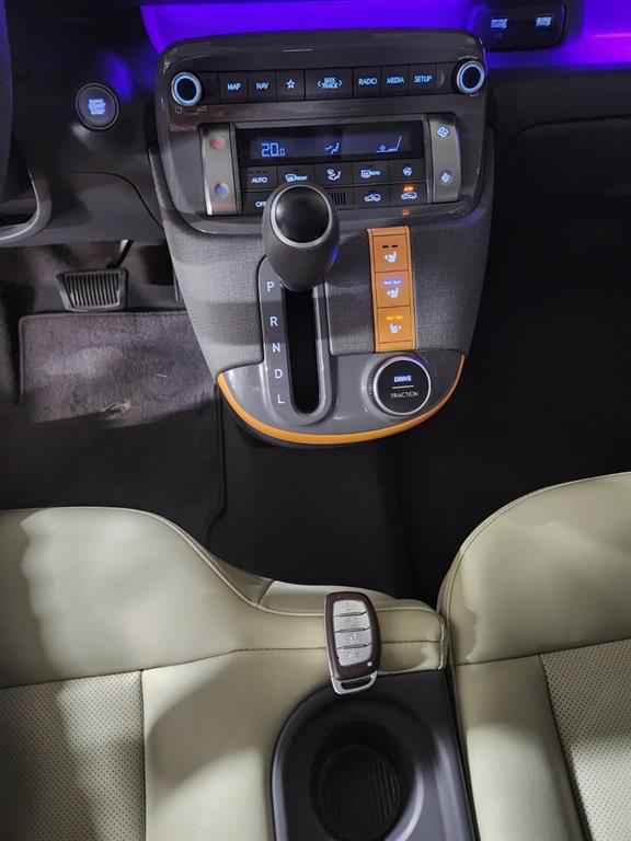 Hyundai Casper — photo 13