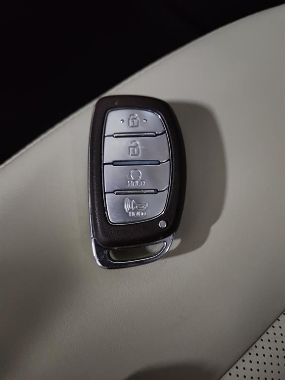Hyundai Casper — photo 14