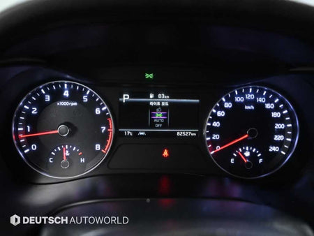 Kia K3 — photo 08