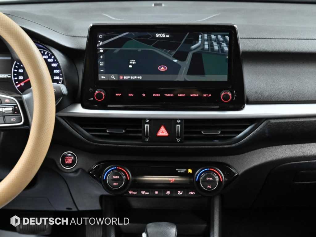 Kia K3 — photo 14