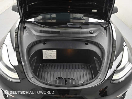Tesla Model 3 — photo 06