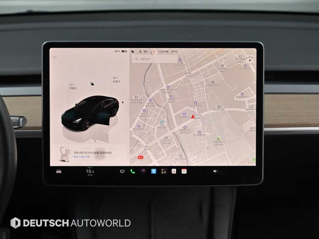 Tesla Model 3 — photo 14