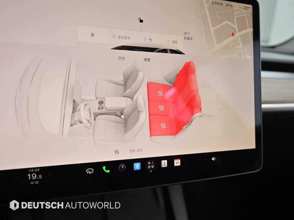 Tesla Model 3 — photo 16