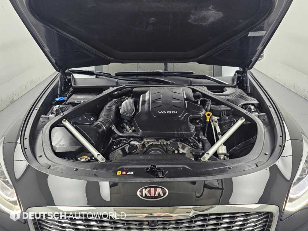 Kia K9 — photo 06