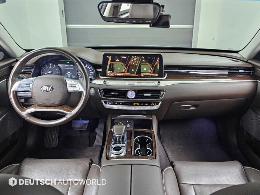 Kia K9 — photo 07