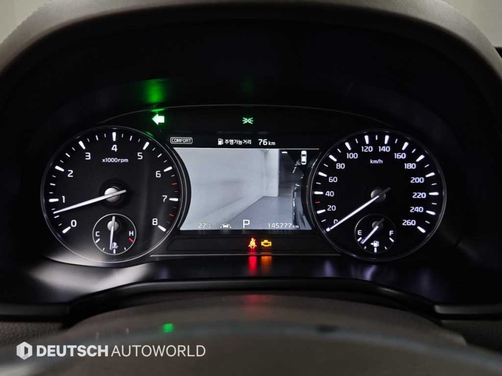 Kia K9 — photo 08