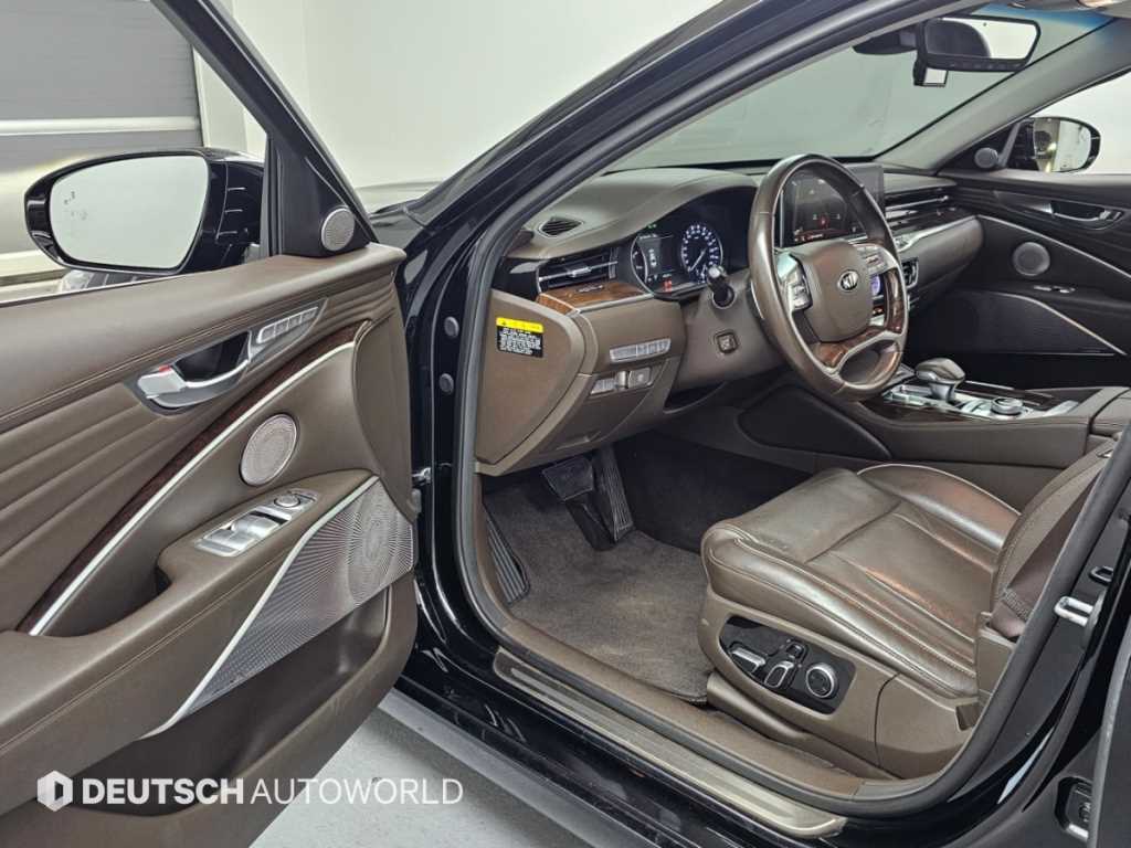 Kia K9 — photo 11