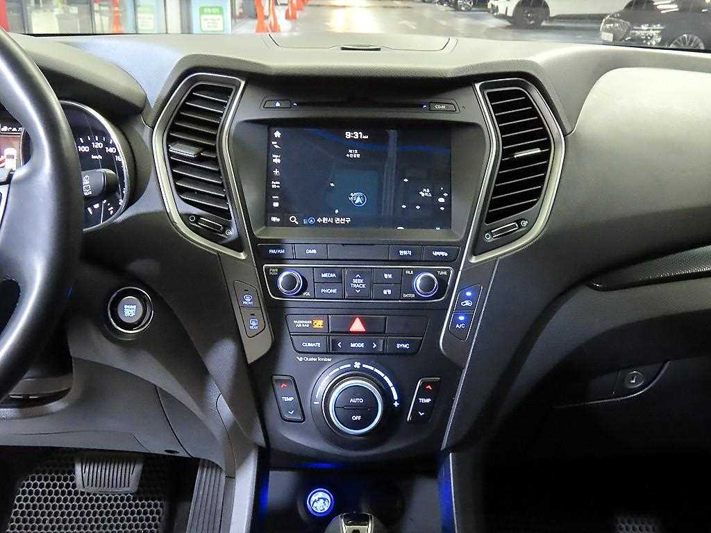 Hyundai Santafe — photo 11