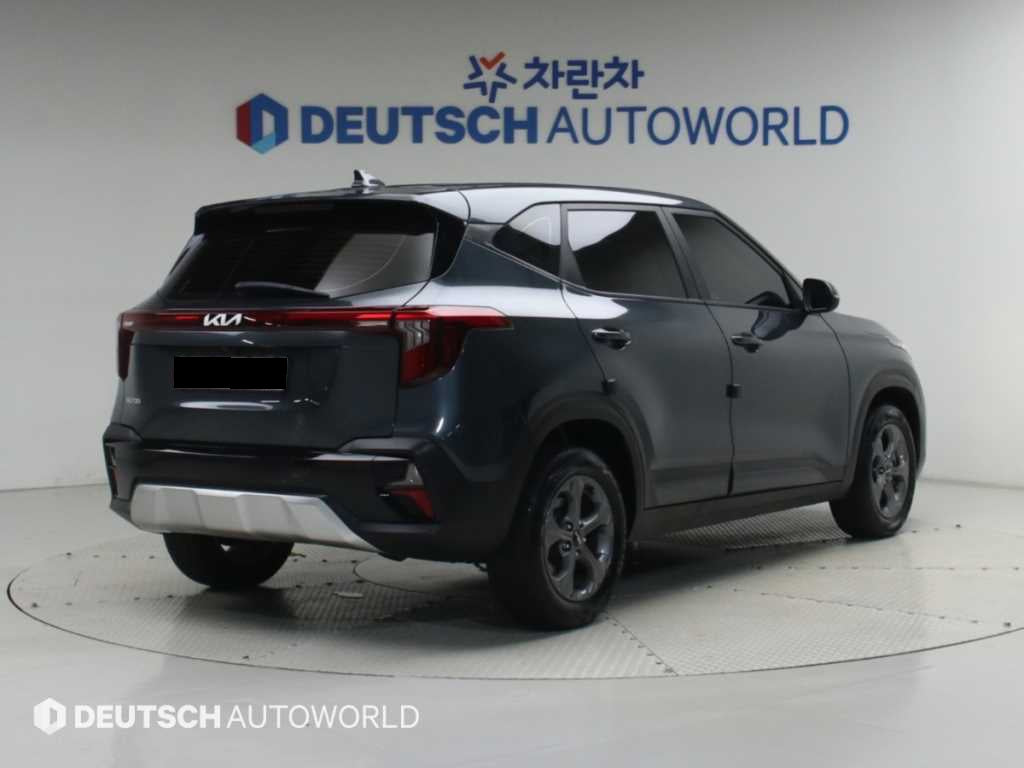 Kia Seltos — photo 02