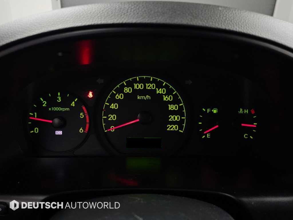 Hyundai Starex — photo 08