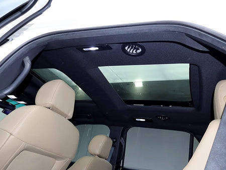 Ford Explorer — photo 13