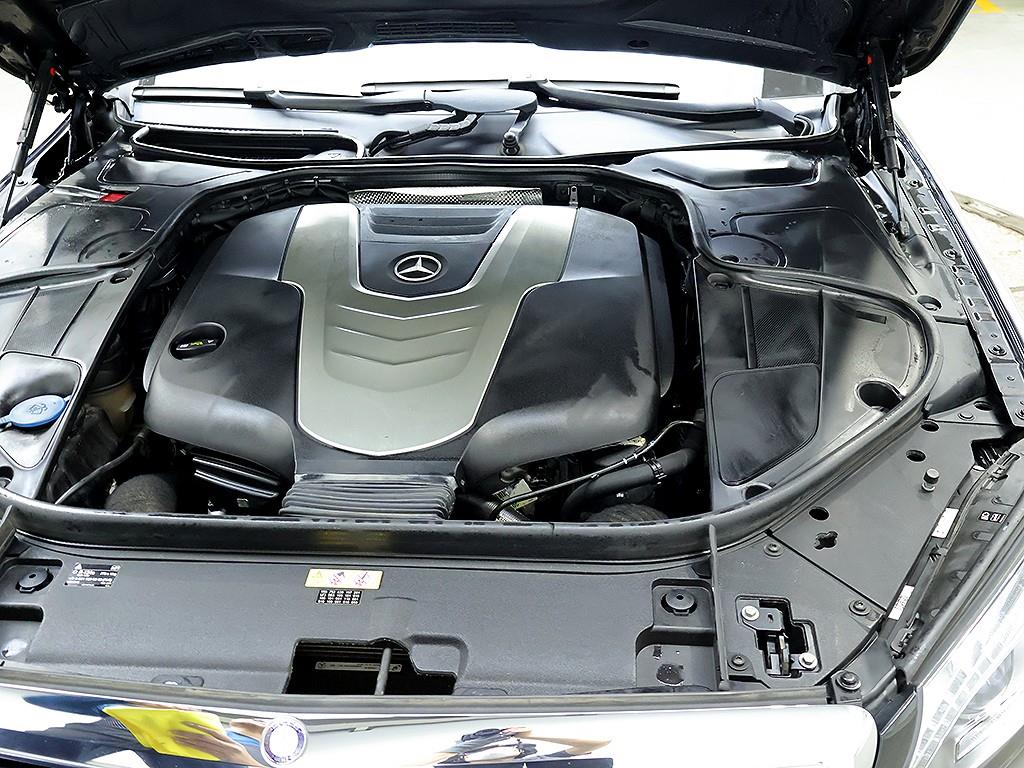 Mercedes-Benz S-Class — photo 07
