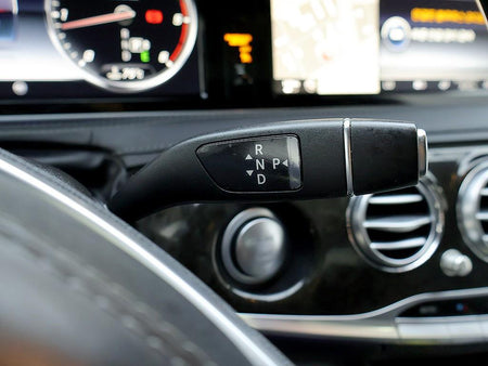 Mercedes-Benz S-Class — photo 10
