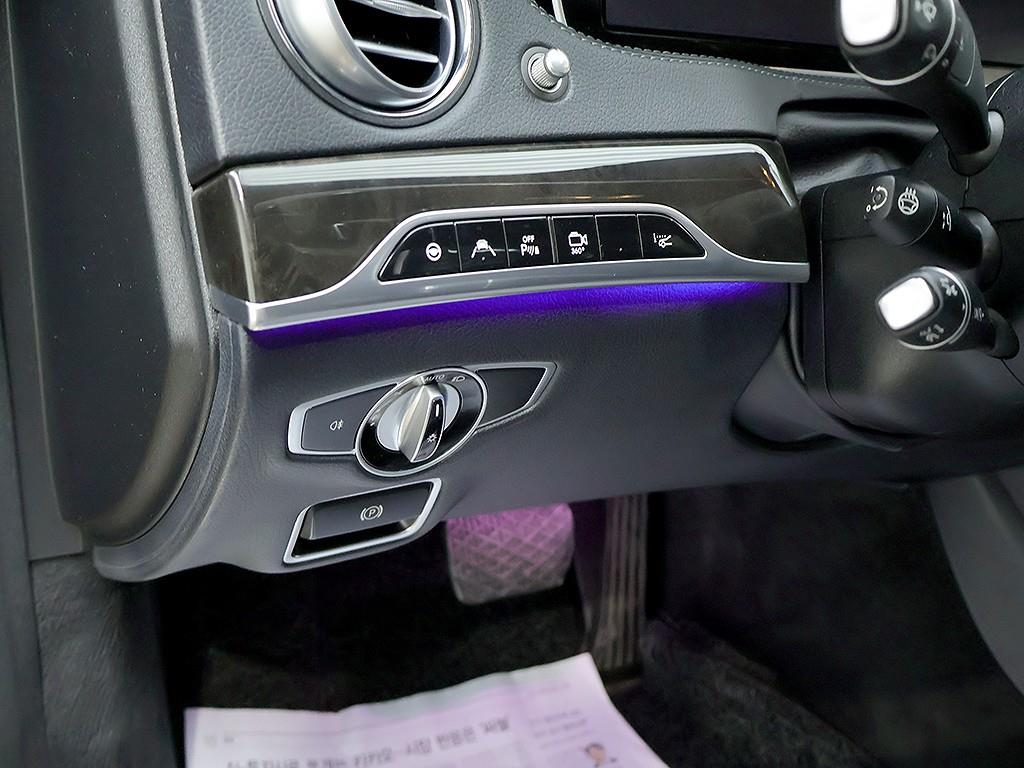Mercedes-Benz S-Class — photo 14