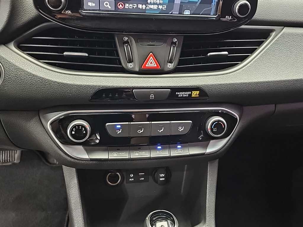 Hyundai i30 — photo 10