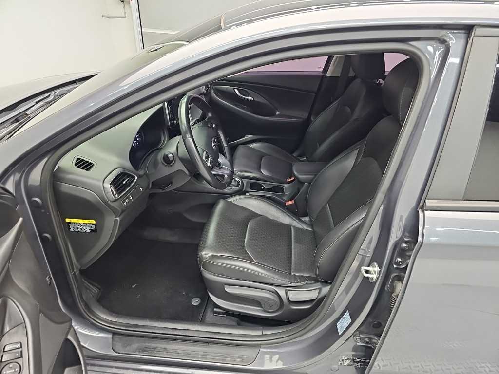 Hyundai i30 — photo 11