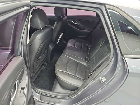 Hyundai i30 — photo 12