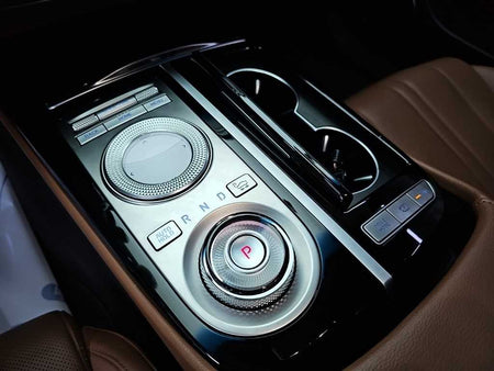 Genesis G80 — photo 08