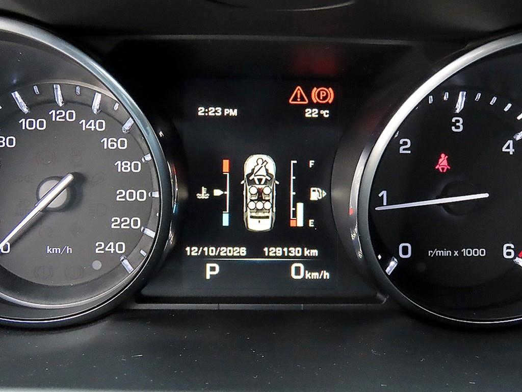 Land Rover Discovery Sport — photo 09