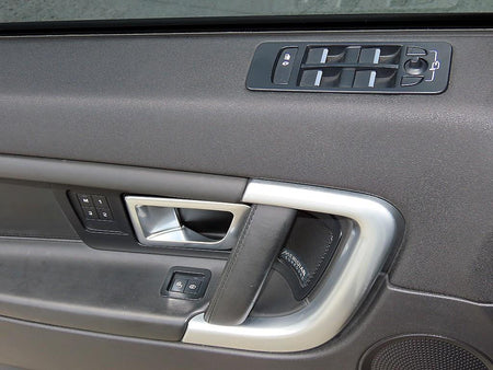Land Rover Discovery Sport — photo 11