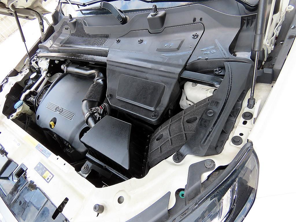 Land Rover Discovery Sport — photo 19