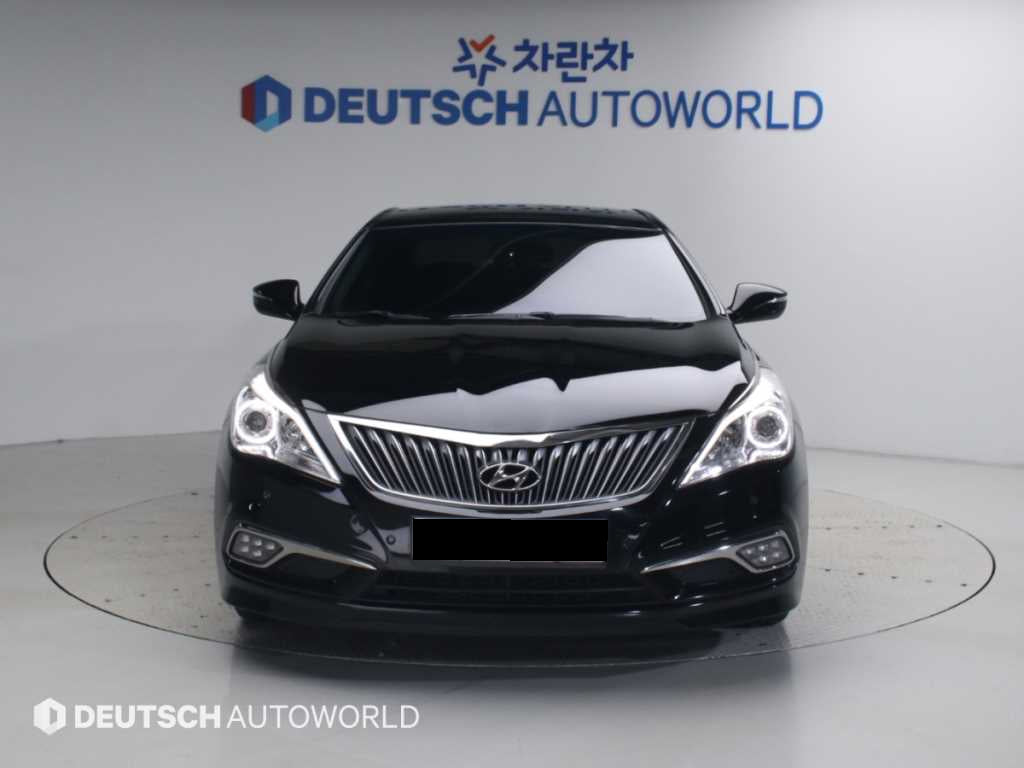 Hyundai Grandeur — photo 03