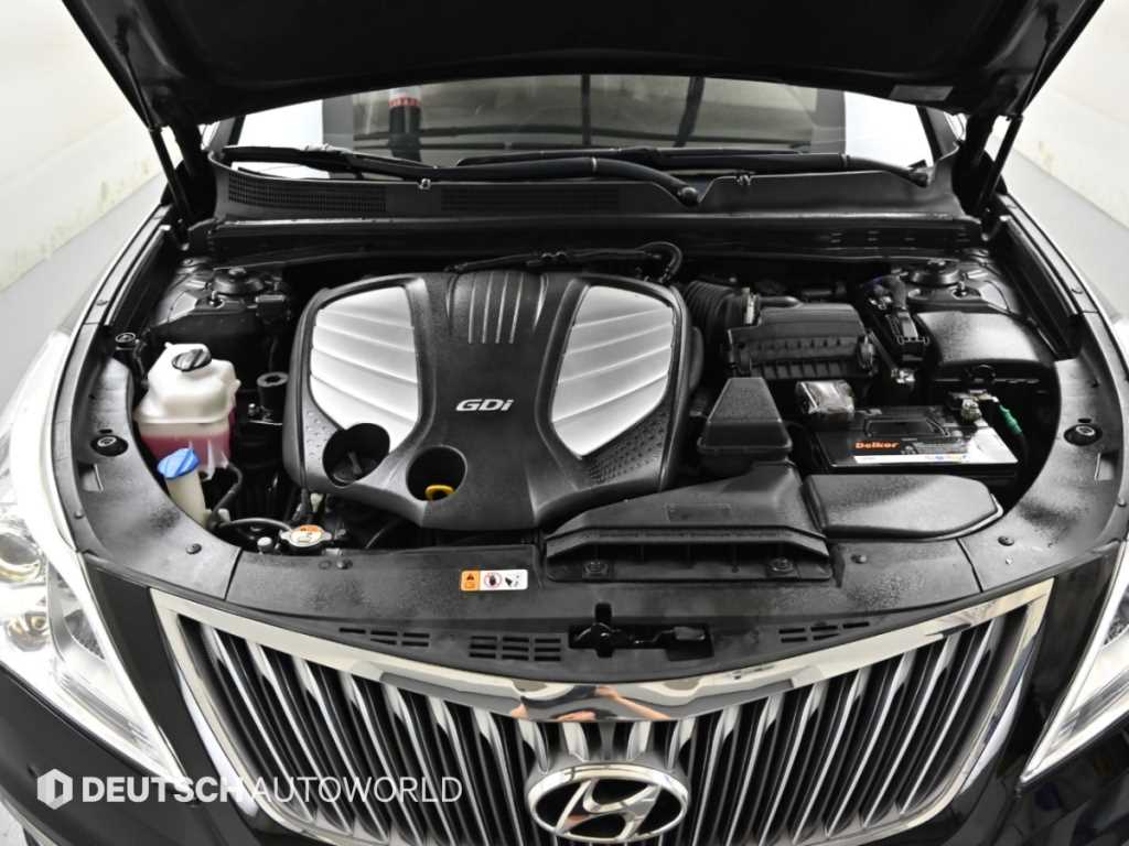 Hyundai Grandeur — photo 06