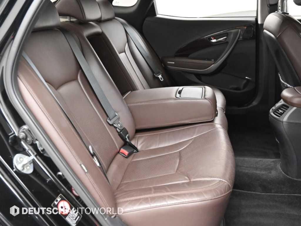 Hyundai Grandeur — photo 12