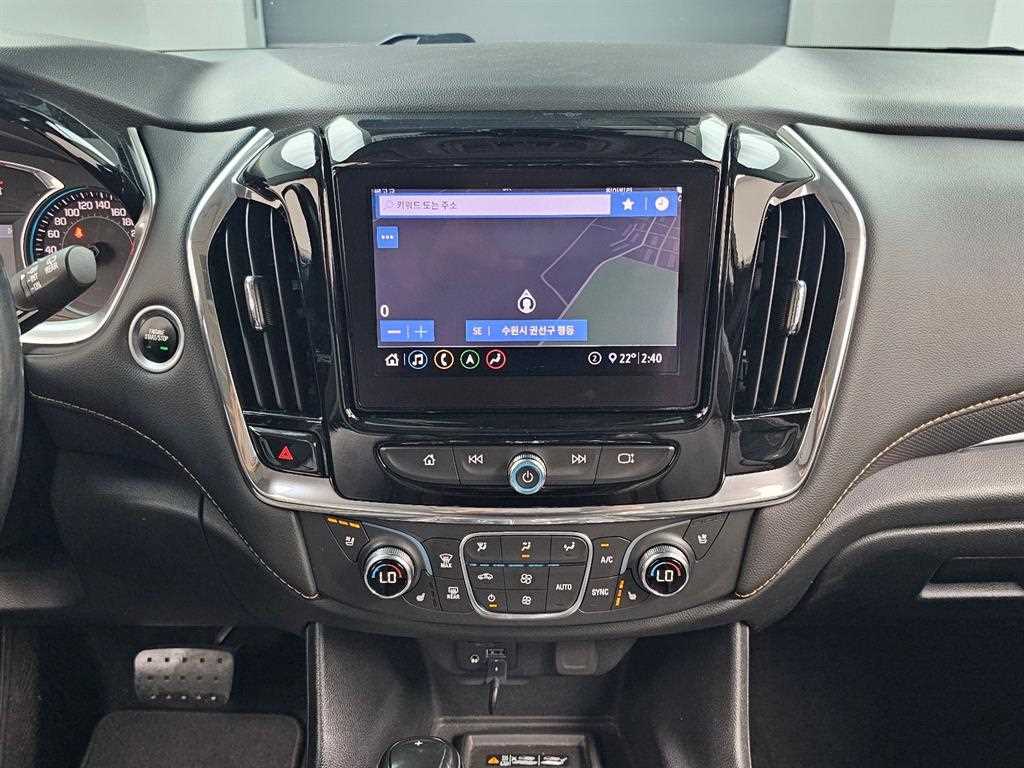 CHEVROLET Traverse — photo 14