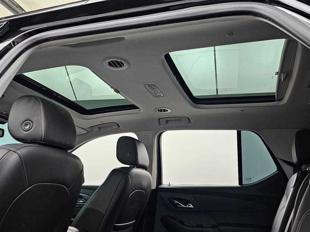 CHEVROLET Traverse — photo 18