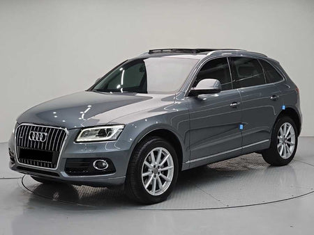Audi Q5 — photo 01