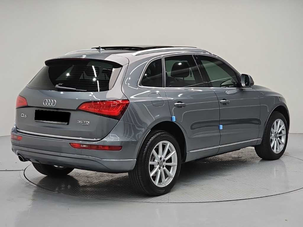 Audi Q5 — photo 04
