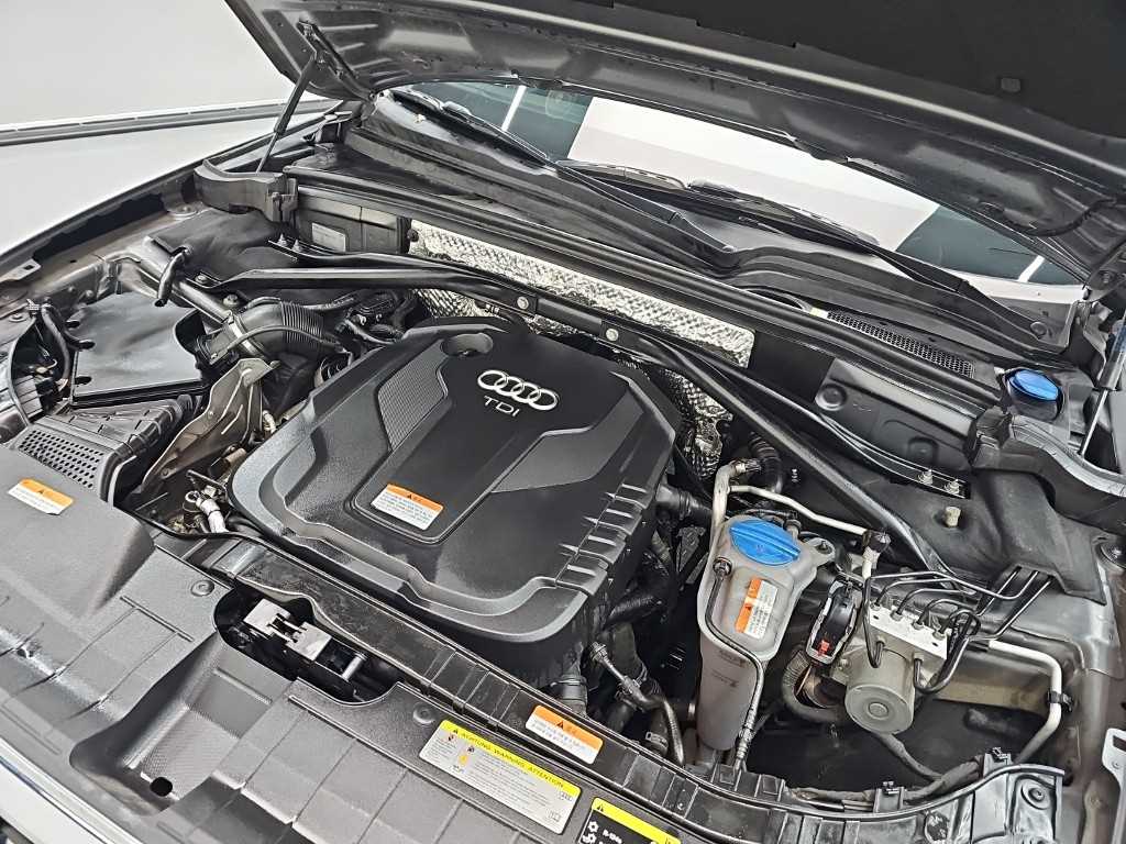 Audi Q5 — photo 05