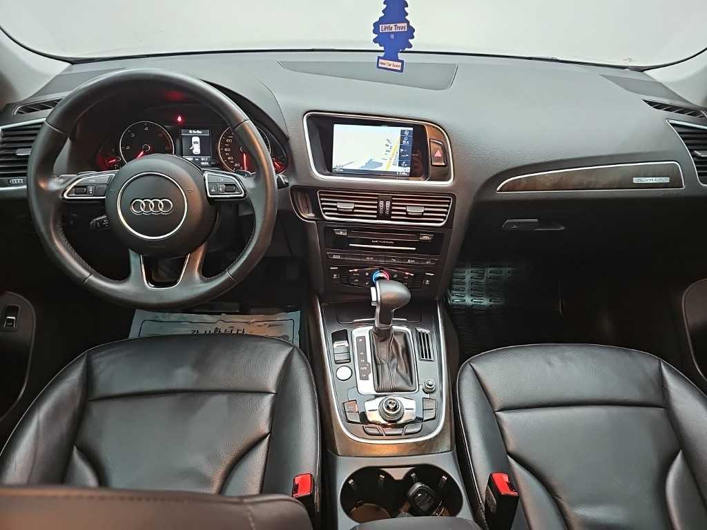 Audi Q5 — photo 07