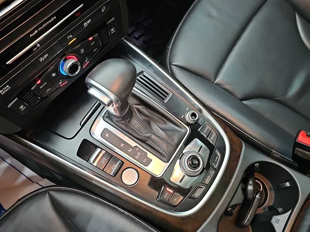 Audi Q5 — photo 08