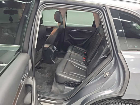 Audi Q5 — photo 12